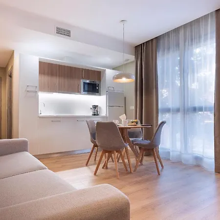 Dauria Ha Aparthotel 4*
